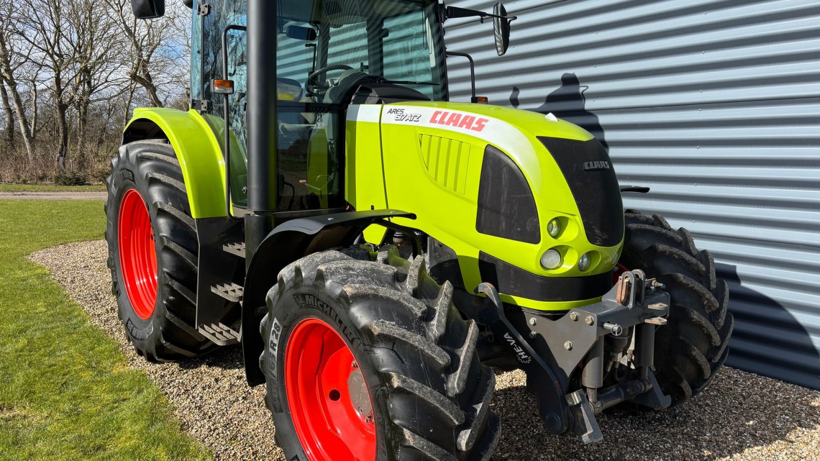 Traktor van het type CLAAS Ares 617, Gebrauchtmaschine in Nykøbing Mors (Foto 1)