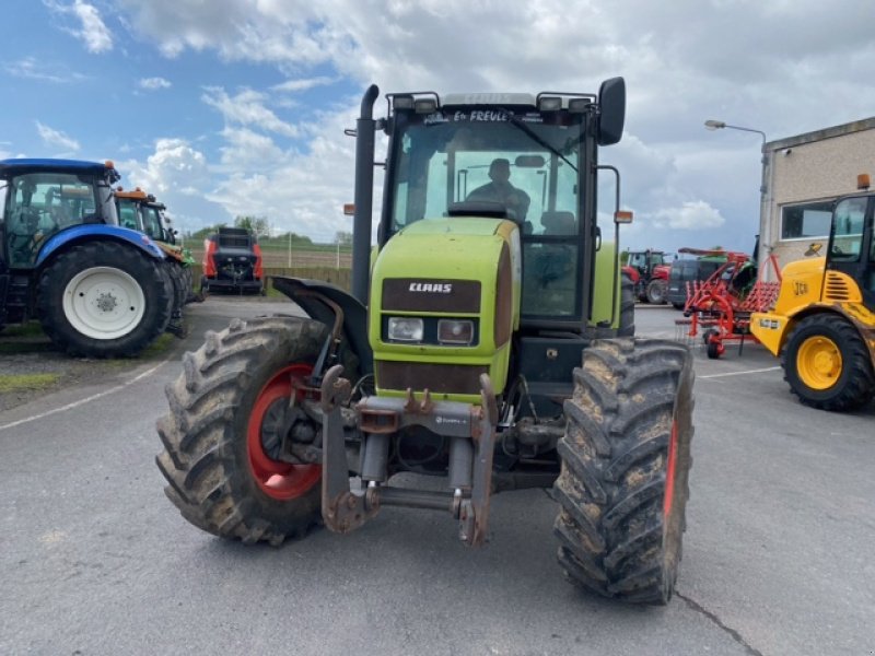 Traktor del tipo CLAAS ARES 656  RZ, Gebrauchtmaschine In Wargnies Le Grand (Immagine 5)