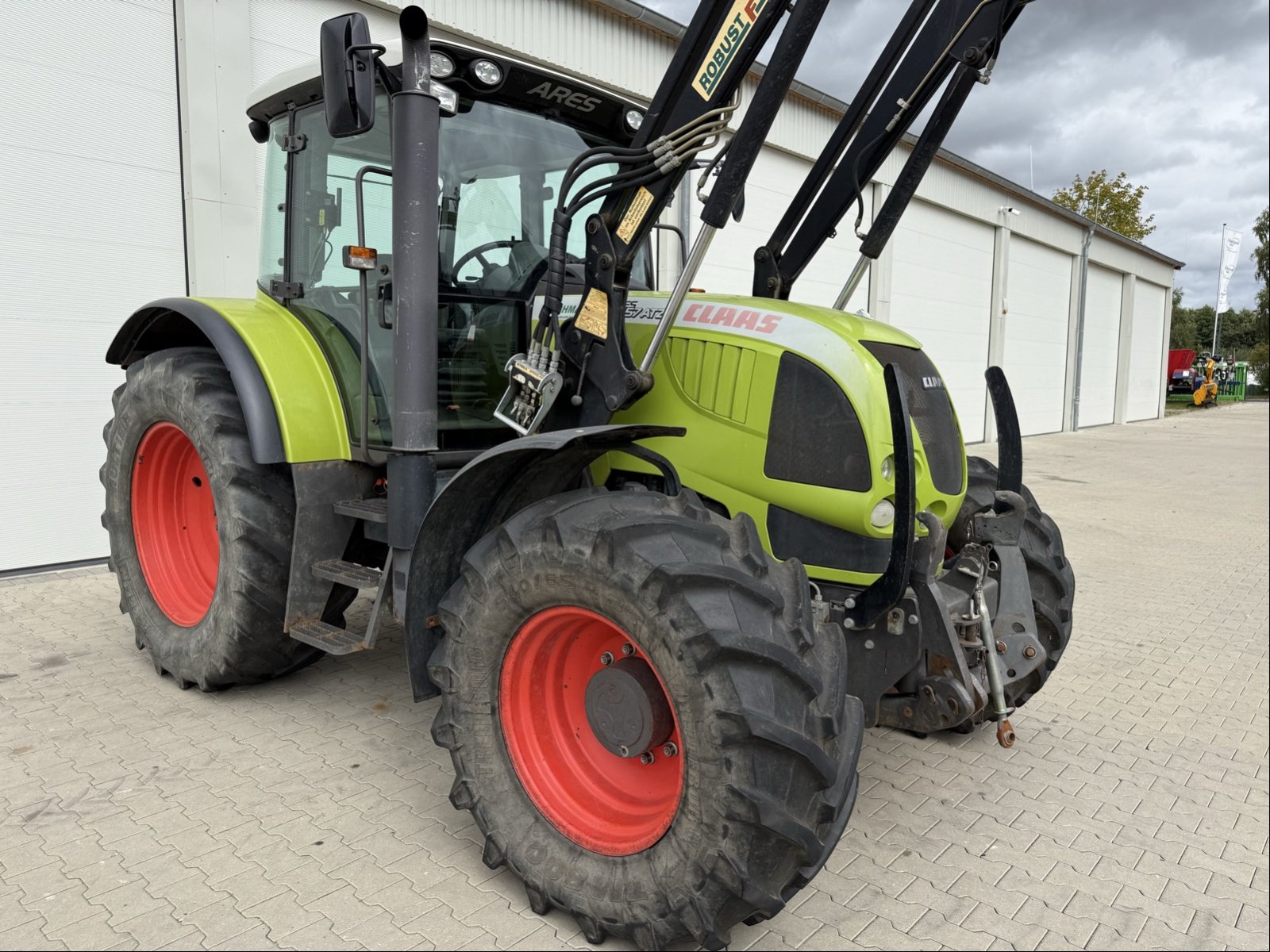 Traktor des Typs CLAAS Ares 657 ATZ, Gebrauchtmaschine in Elmenhorst-Lanken (Bild 7)