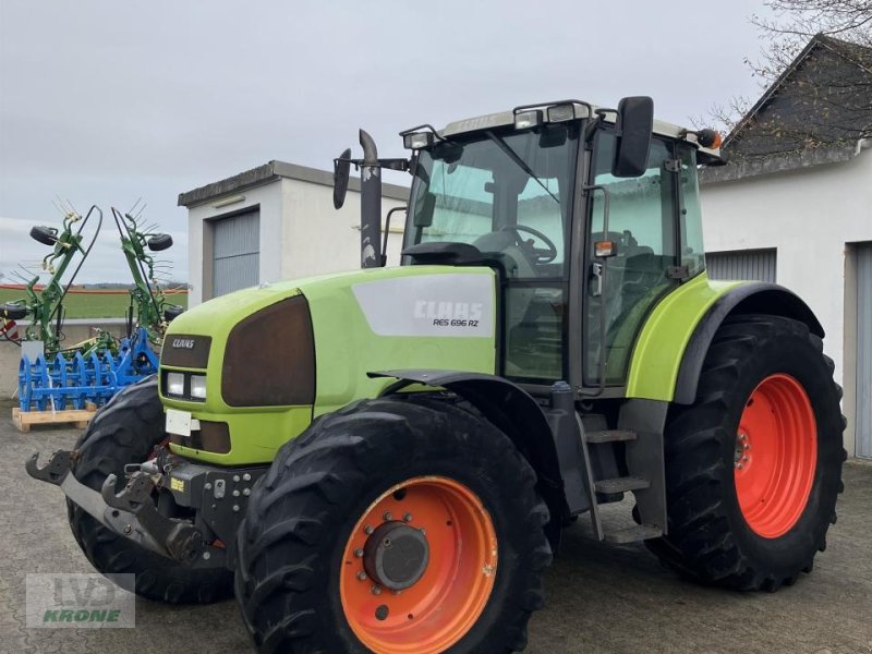Traktor типа CLAAS Ares 696 RZ, Gebrauchtmaschine в Spelle