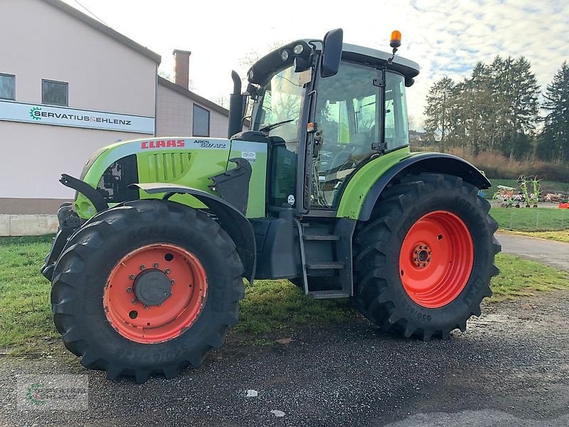 Traktor от тип CLAAS ARES 697 ATZ mit Fronthydraulik und Frontladerkonsolen Claas/MX, Gebrauchtmaschine в Heusweiler/Eiweiler (Снимка 1)