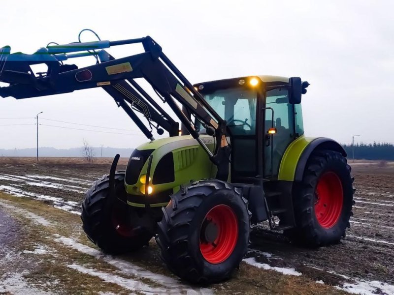 Traktor от тип CLAAS Ares 697 ATZ, Gebrauchtmaschine в Hamburg