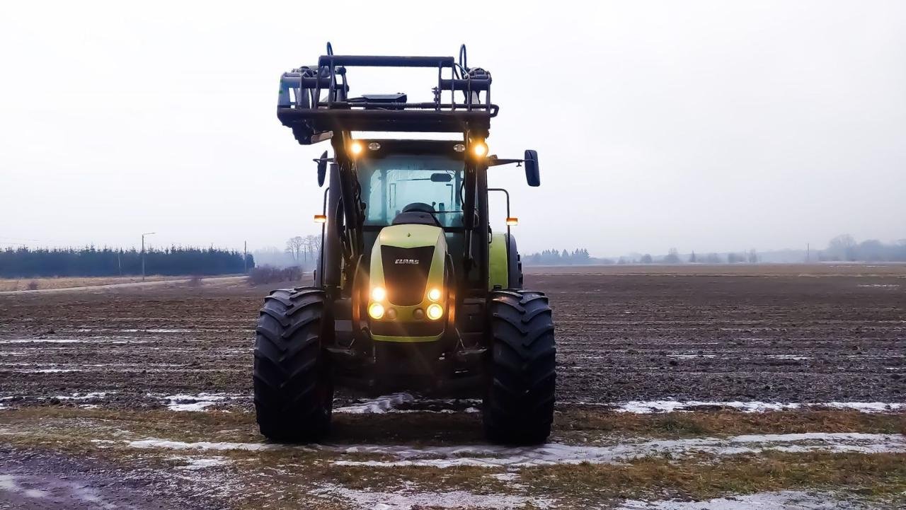 Traktor типа CLAAS Ares 697 ATZ, Gebrauchtmaschine в Hamburg (Фотография 3)