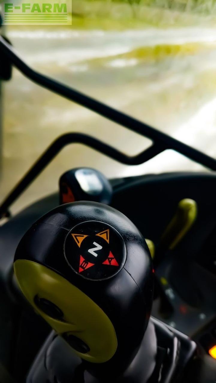 Traktor типа CLAAS Ares 697 ATZ, Gebrauchtmaschine в Hamburg (Фотография 10)