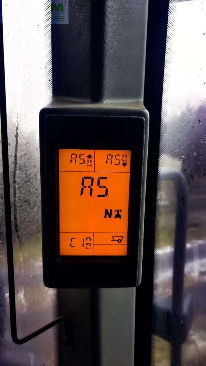 Traktor типа CLAAS Ares 697 ATZ, Gebrauchtmaschine в Hamburg (Фотография 18)