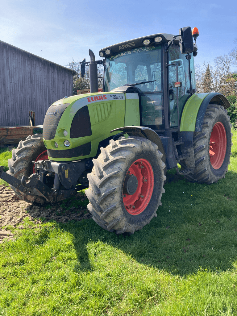 Traktor a típus CLAAS ARES 697 ATZ, Gebrauchtmaschine ekkor: TREMEUR (Kép 1)