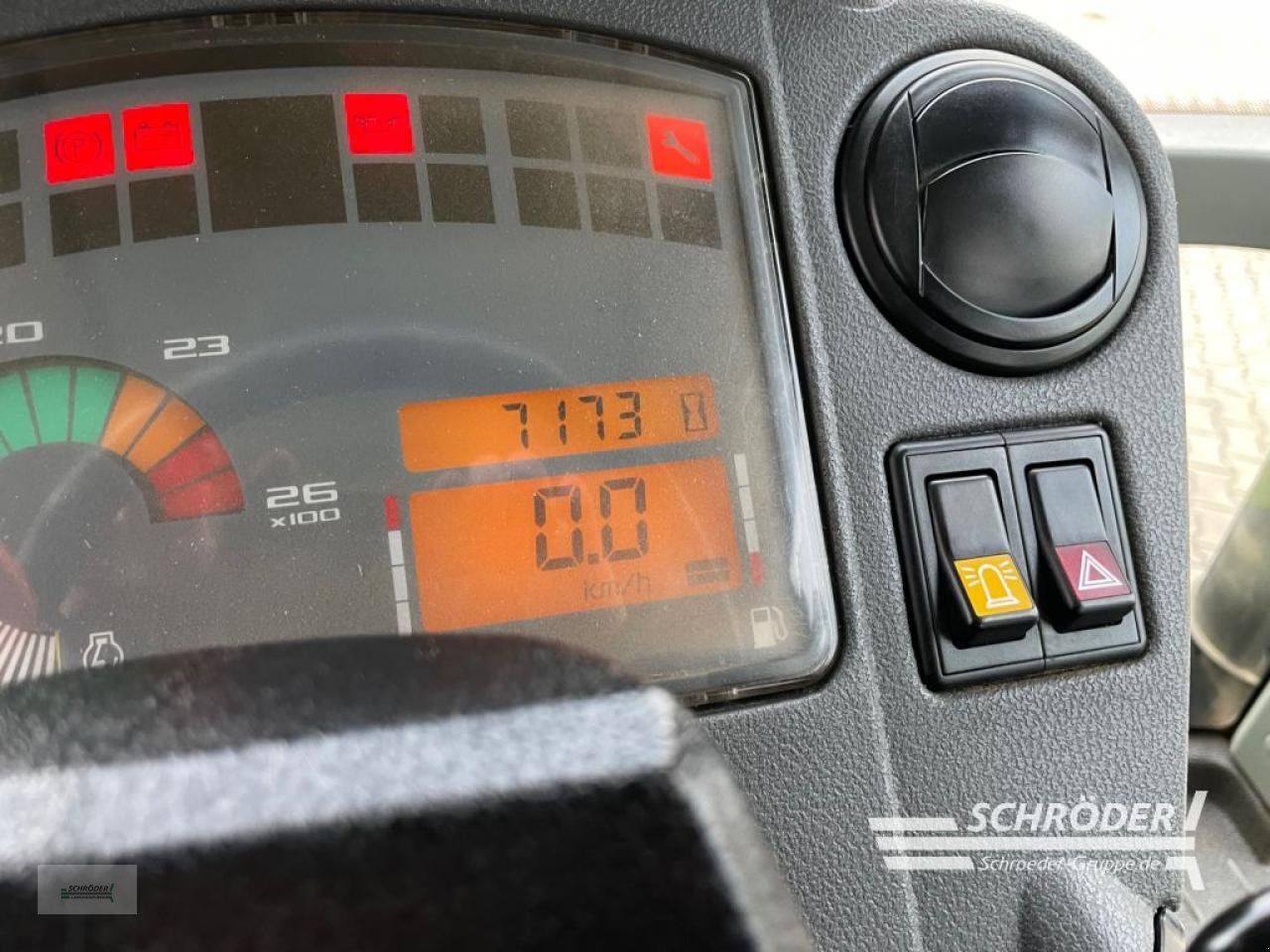 Traktor of the type CLAAS ARES 697 ATZ, Gebrauchtmaschine in Wildeshausen (Picture 14)