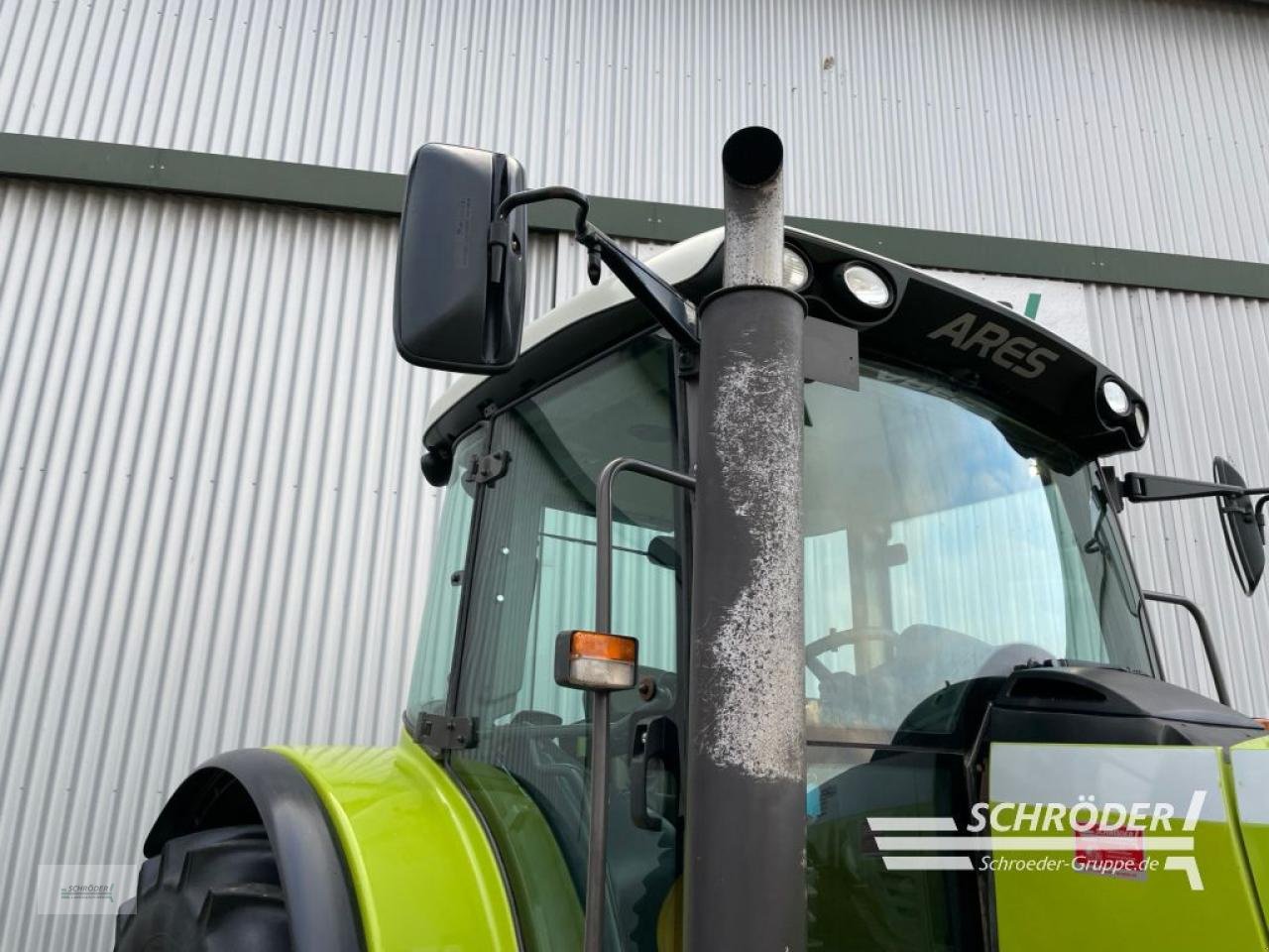 Traktor of the type CLAAS ARES 697 ATZ, Gebrauchtmaschine in Wildeshausen (Picture 19)