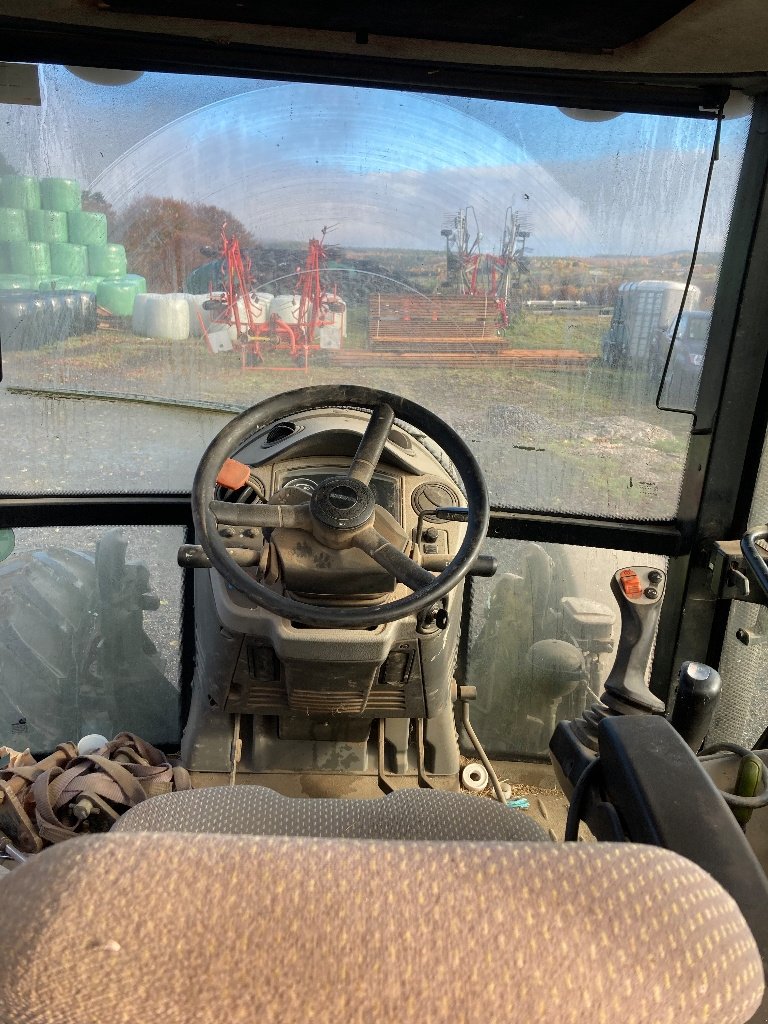 Traktor a típus CLAAS ARION 410 CIS, Gebrauchtmaschine ekkor: Calmont (Kép 3)