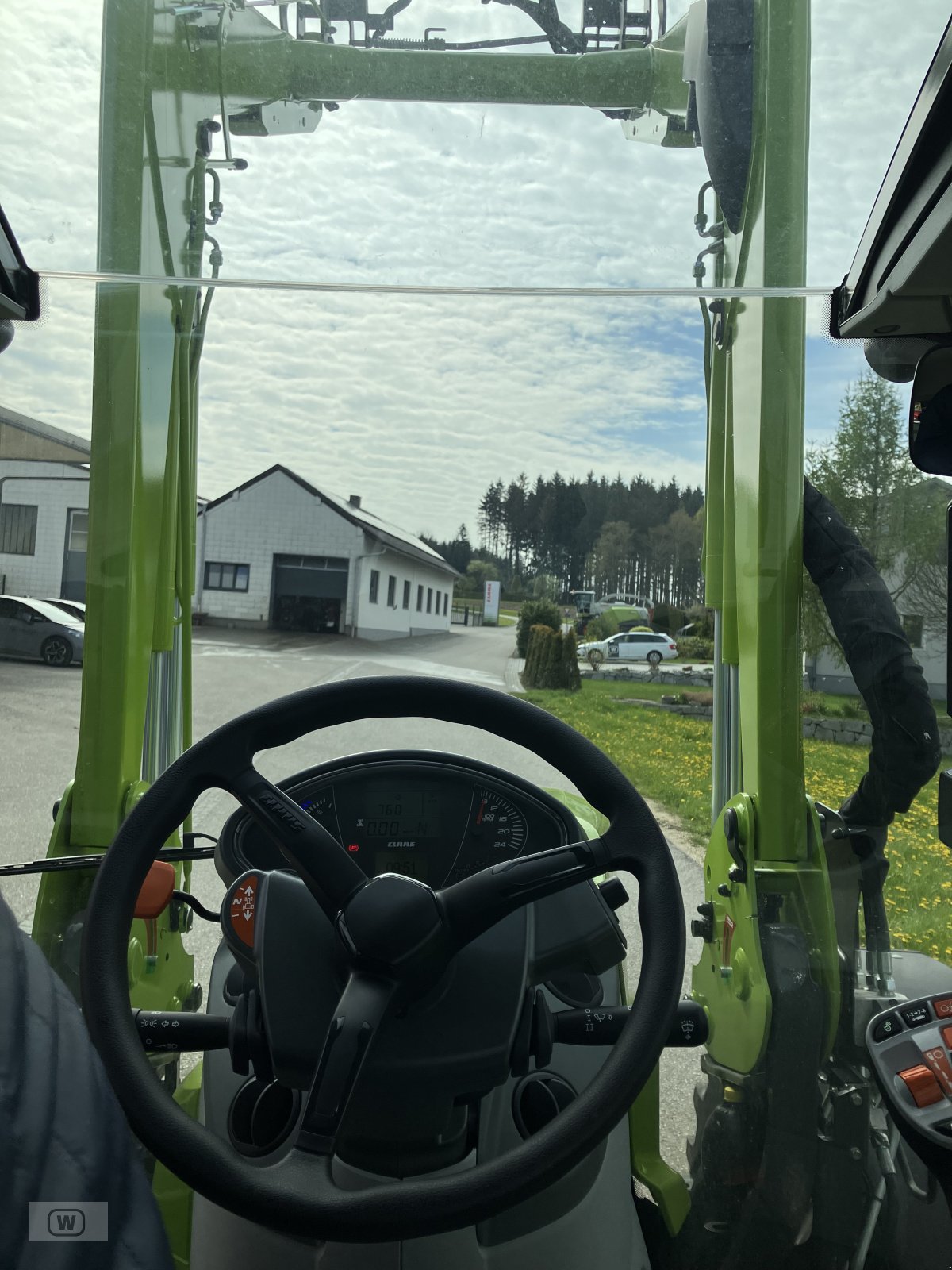 Traktor des Typs CLAAS Arion 410 + Frontlader, Neumaschine in Zell an der Pram (Bild 24)