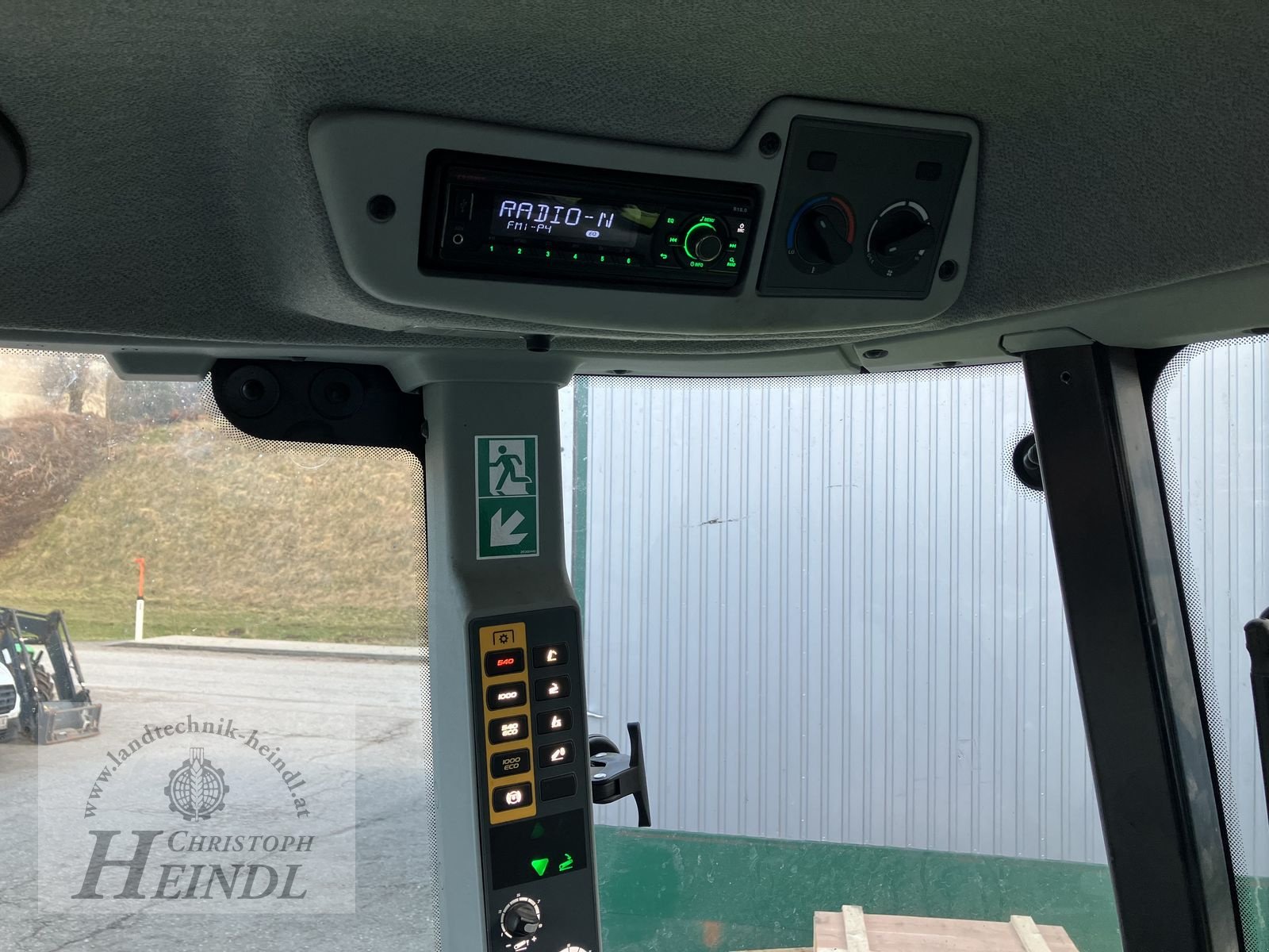 Traktor Türe ait CLAAS Arion 410 Standard, Gebrauchtmaschine içinde Stephanshart (resim 19)