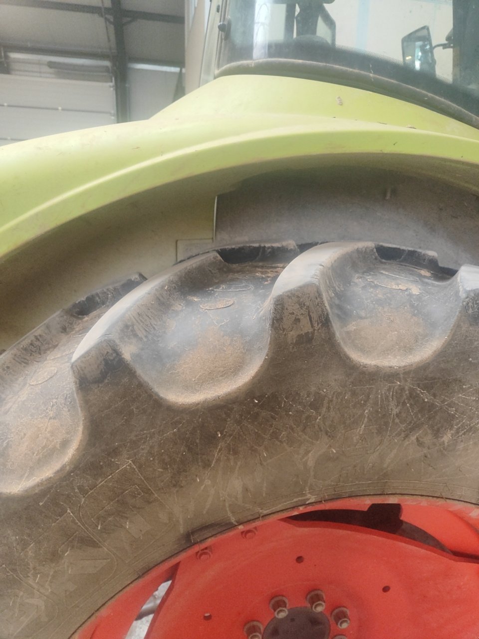 Traktor типа CLAAS ARION 410, Gebrauchtmaschine в Lérouville (Фотография 11)