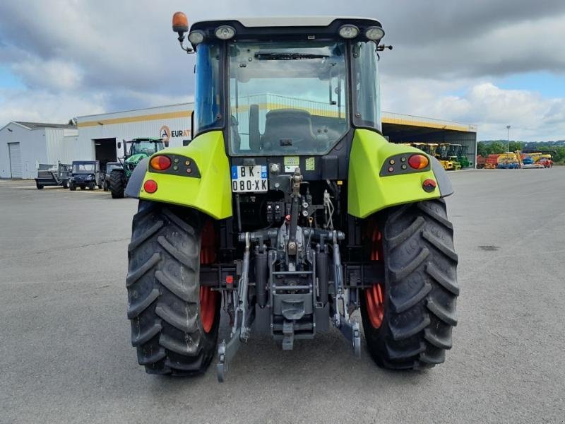 Traktor typu CLAAS ARION 410, Gebrauchtmaschine w ANTIGNY (Zdjęcie 4)