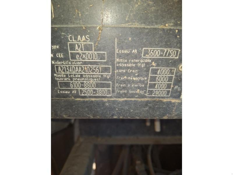 Traktor typu CLAAS ARION 410, Gebrauchtmaschine w ANTIGNY (Zdjęcie 6)