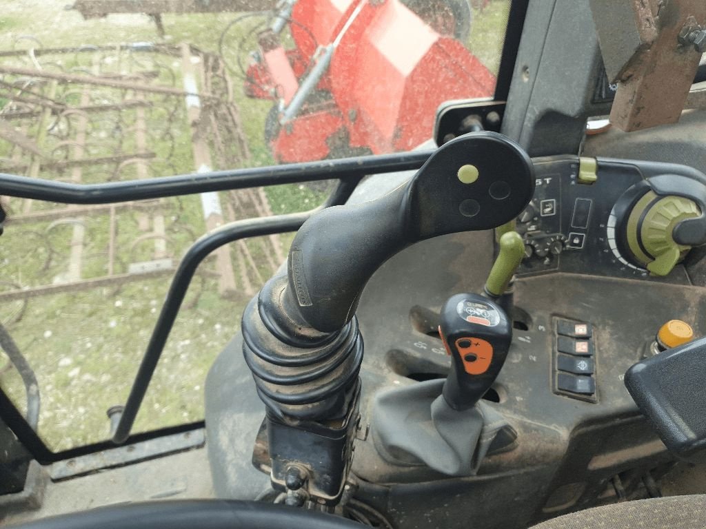 Traktor typu CLAAS ARION 410, Gebrauchtmaschine w DOMFRONT (Zdjęcie 5)