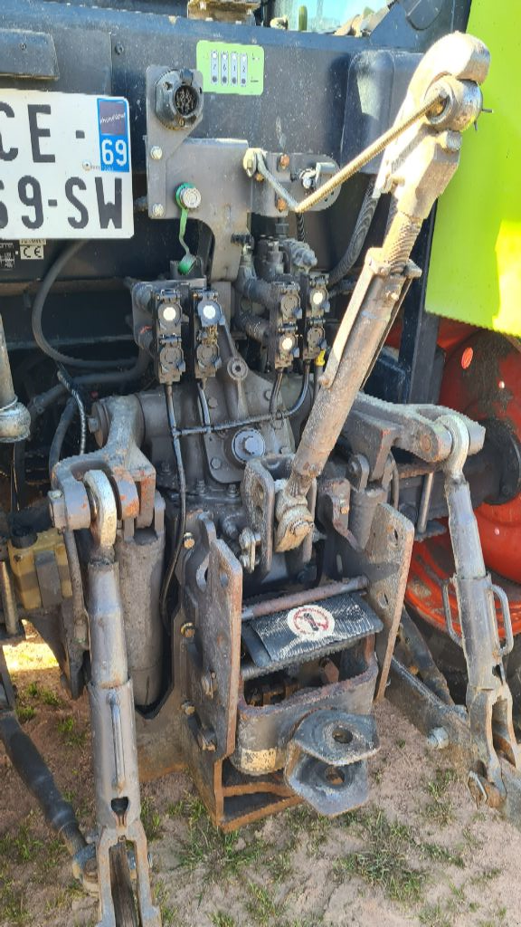Traktor za tip CLAAS ARION 410, Gebrauchtmaschine u CIVENS (Slika 6)