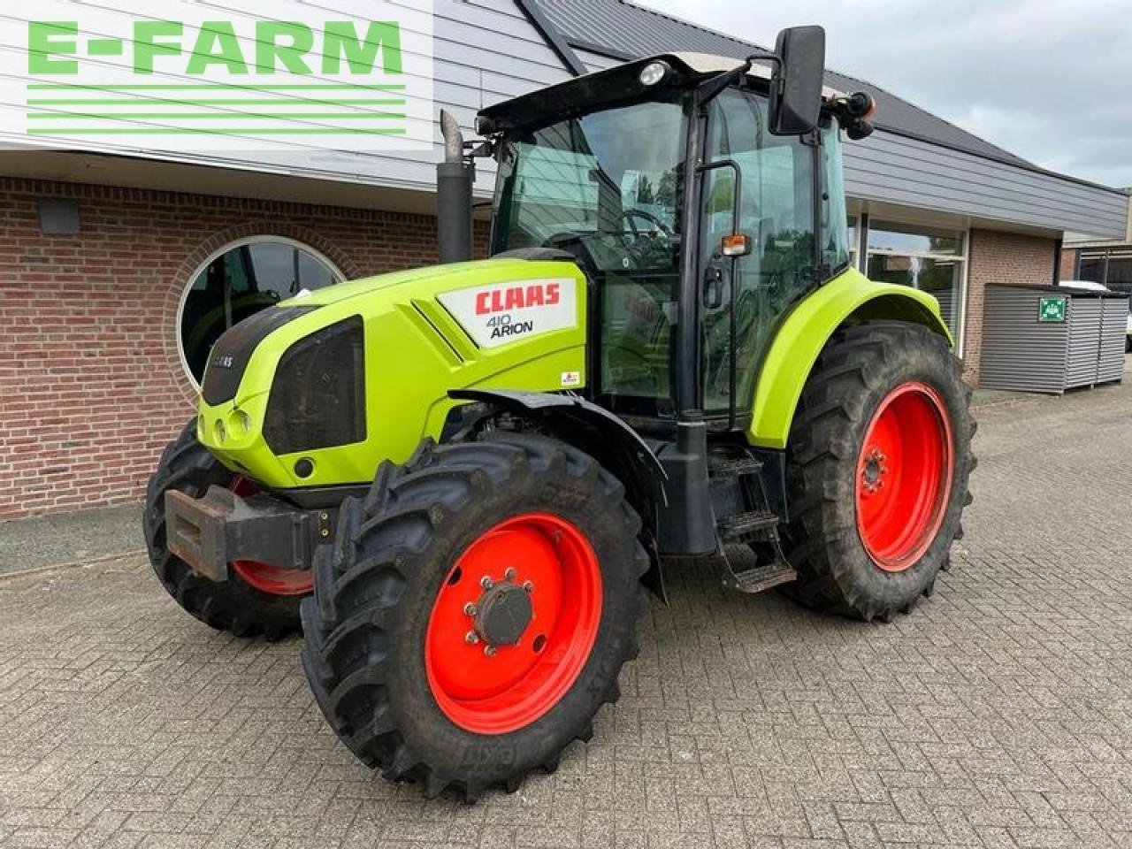 Traktor typu CLAAS arion 410, Gebrauchtmaschine w ag BROEKLAND (Zdjęcie 1)