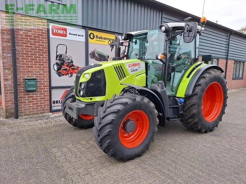Traktor des Typs CLAAS arion 410, Gebrauchtmaschine in ag BROEKLAND (Bild 1)