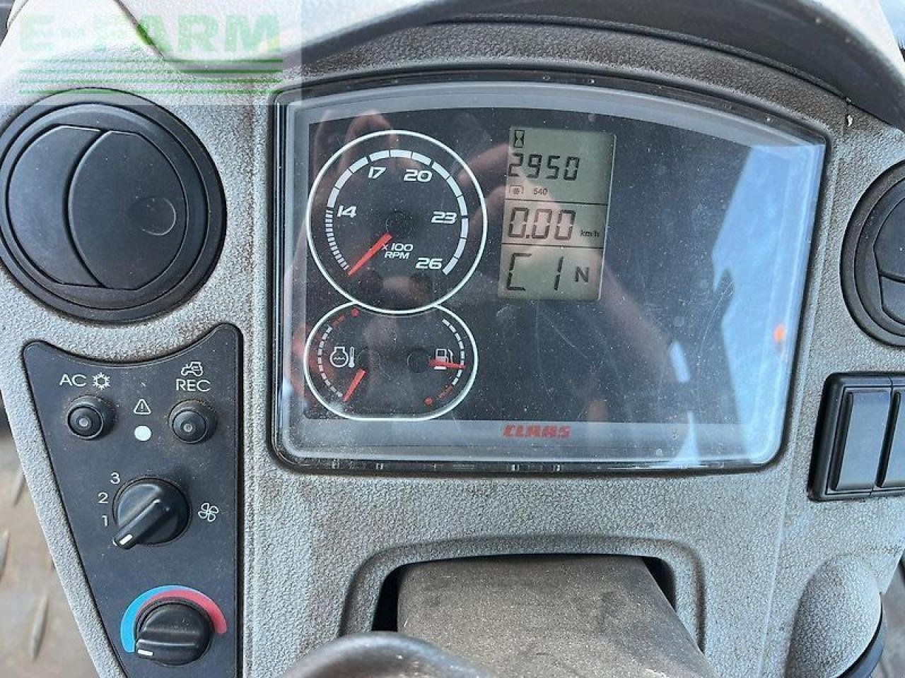 Traktor типа CLAAS arion 410, Gebrauchtmaschine в ag BROEKLAND (Фотография 12)