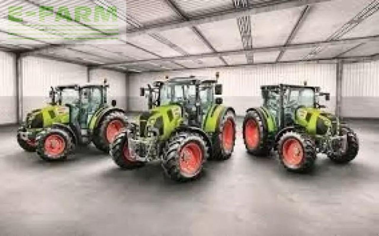 Traktor du type CLAAS arion 410, Gebrauchtmaschine en PLOUIGNEAU (Photo 1)
