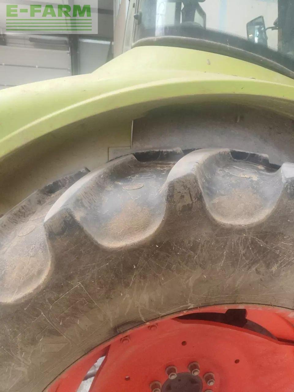 Traktor του τύπου CLAAS arion 410, Gebrauchtmaschine σε CHAUVONCOURT (Φωτογραφία 11)