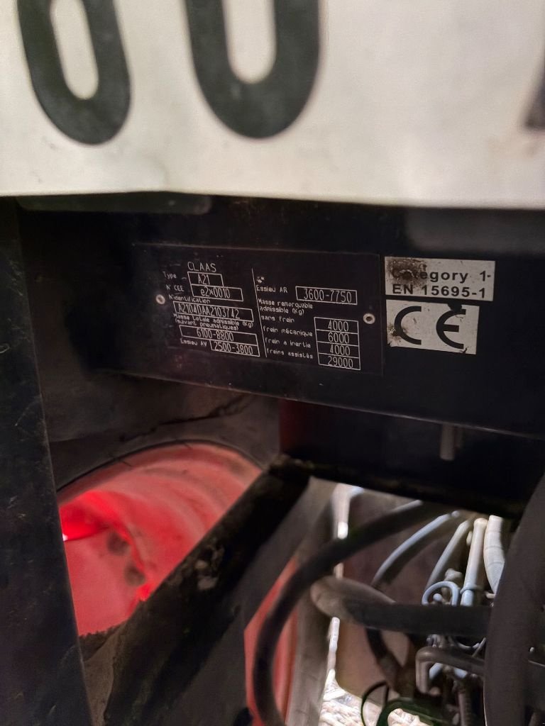 Traktor des Typs CLAAS ARION 410, Gebrauchtmaschine in SAINT JAMES (Bild 11)