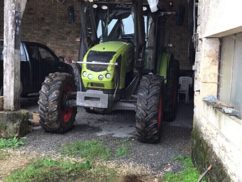 Traktor of the type CLAAS Arion 410, Gebrauchtmaschine in MORLHON LE HAUT (Picture 1)