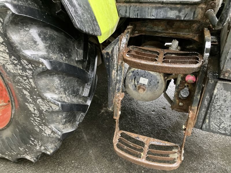 Traktor van het type CLAAS ARION 410, Gebrauchtmaschine in Karlstadt (Foto 8)