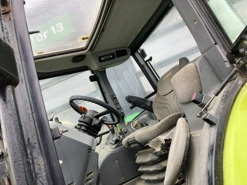 Traktor van het type CLAAS ARION 410, Gebrauchtmaschine in Karlstadt (Foto 16)