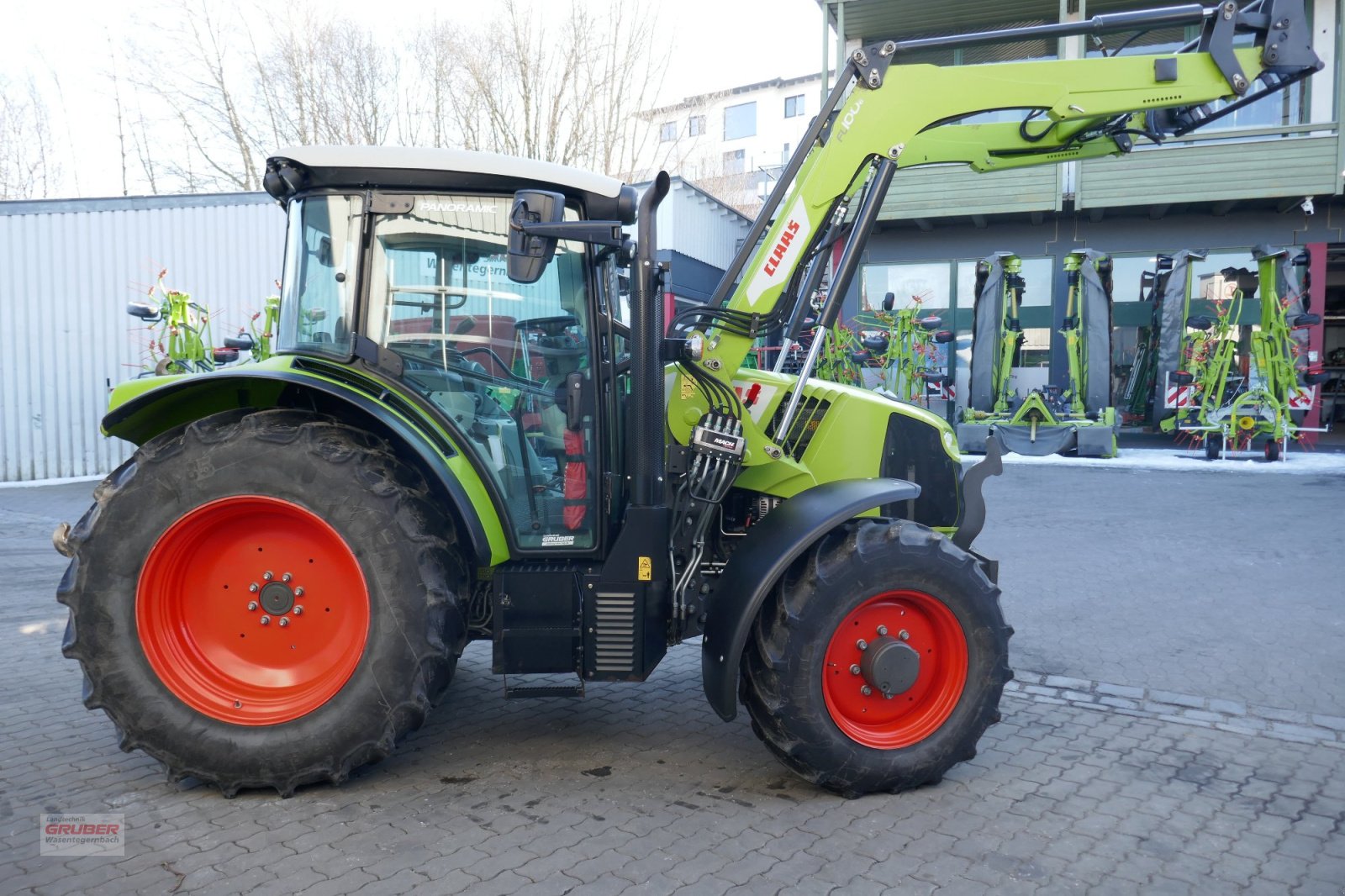 Traktor типа CLAAS Arion 420 CIS+, Gebrauchtmaschine в Dorfen (Фотография 4)