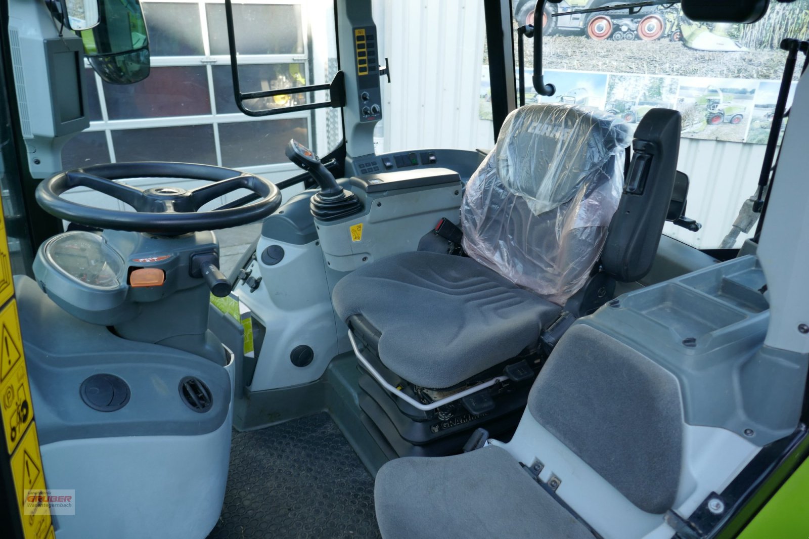 Traktor типа CLAAS Arion 420 CIS+, Gebrauchtmaschine в Dorfen (Фотография 11)