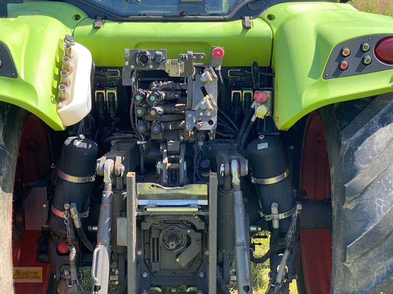 Traktor типа CLAAS Arion 420 CIS 2913, Gebrauchtmaschine в Marsberg-Giershagen (Фотография 5)