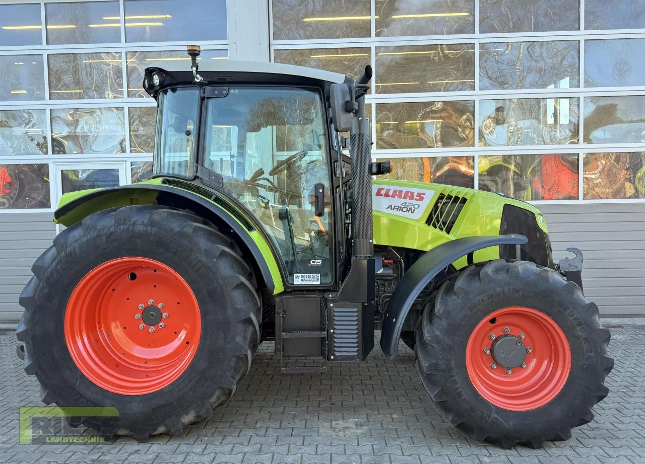 Traktor типа CLAAS ARION 420 CIS A32, Gebrauchtmaschine в Homberg/Ohm - Maulbach (Фотография 1)