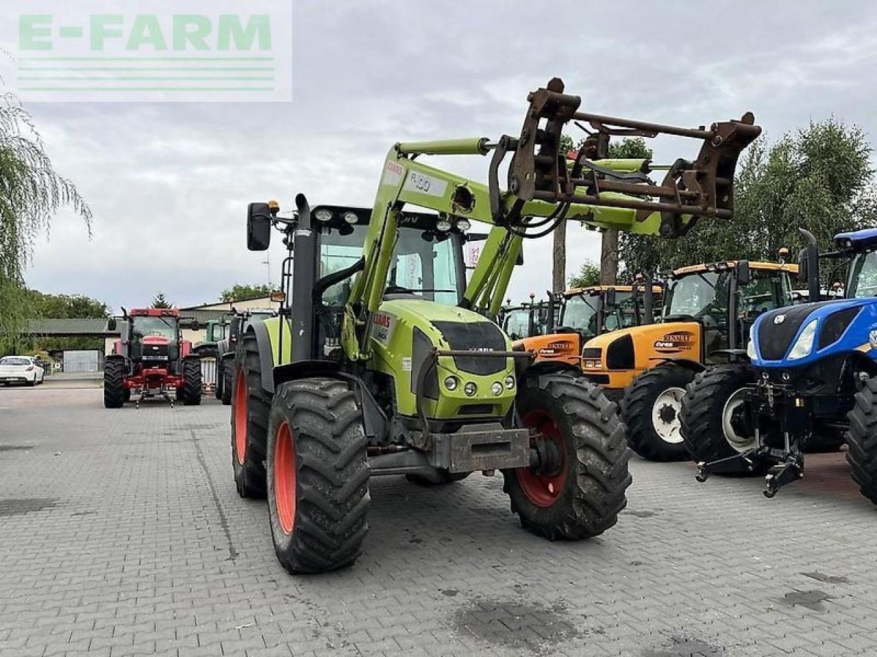 Traktor typu CLAAS arion 420 cis + claas fl100, Gebrauchtmaschine v DAMAS?AWEK (Obrázek 3)