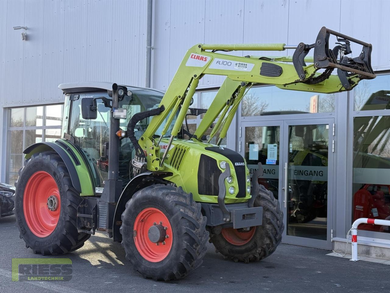 Traktor a típus CLAAS ARION 420 CIS  FL 100, Gebrauchtmaschine ekkor: Homberg/Ohm - Maulbach (Kép 2)