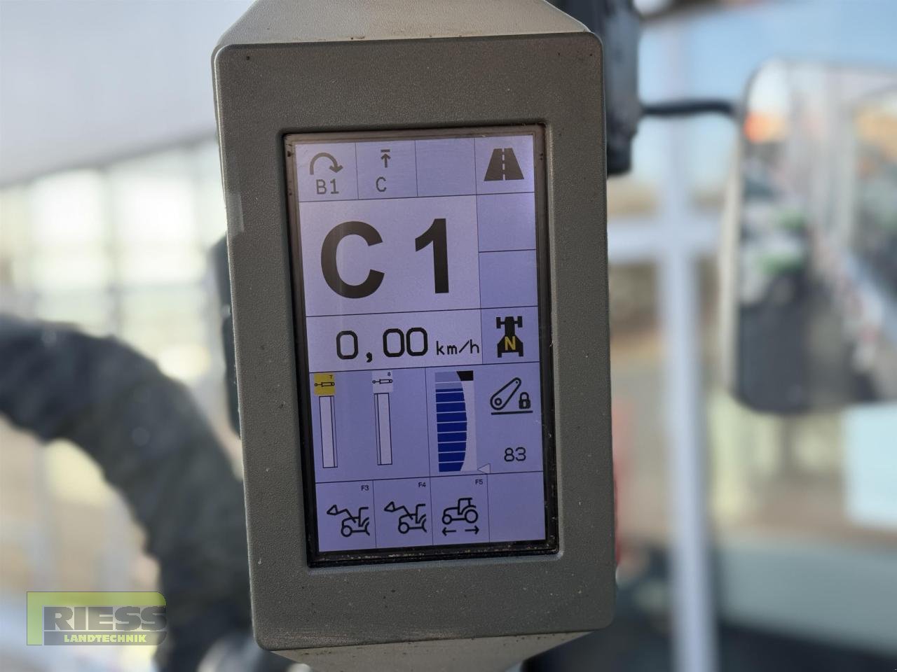 Traktor a típus CLAAS ARION 420 CIS  FL 100, Gebrauchtmaschine ekkor: Homberg/Ohm - Maulbach (Kép 8)