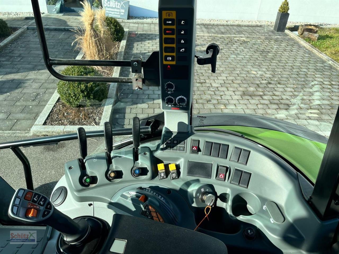 Traktor za tip CLAAS Arion 420 CIS mit FZW und FKH, front PTO, erst 620h, Gebrauchtmaschine u Schierling (Slika 21)