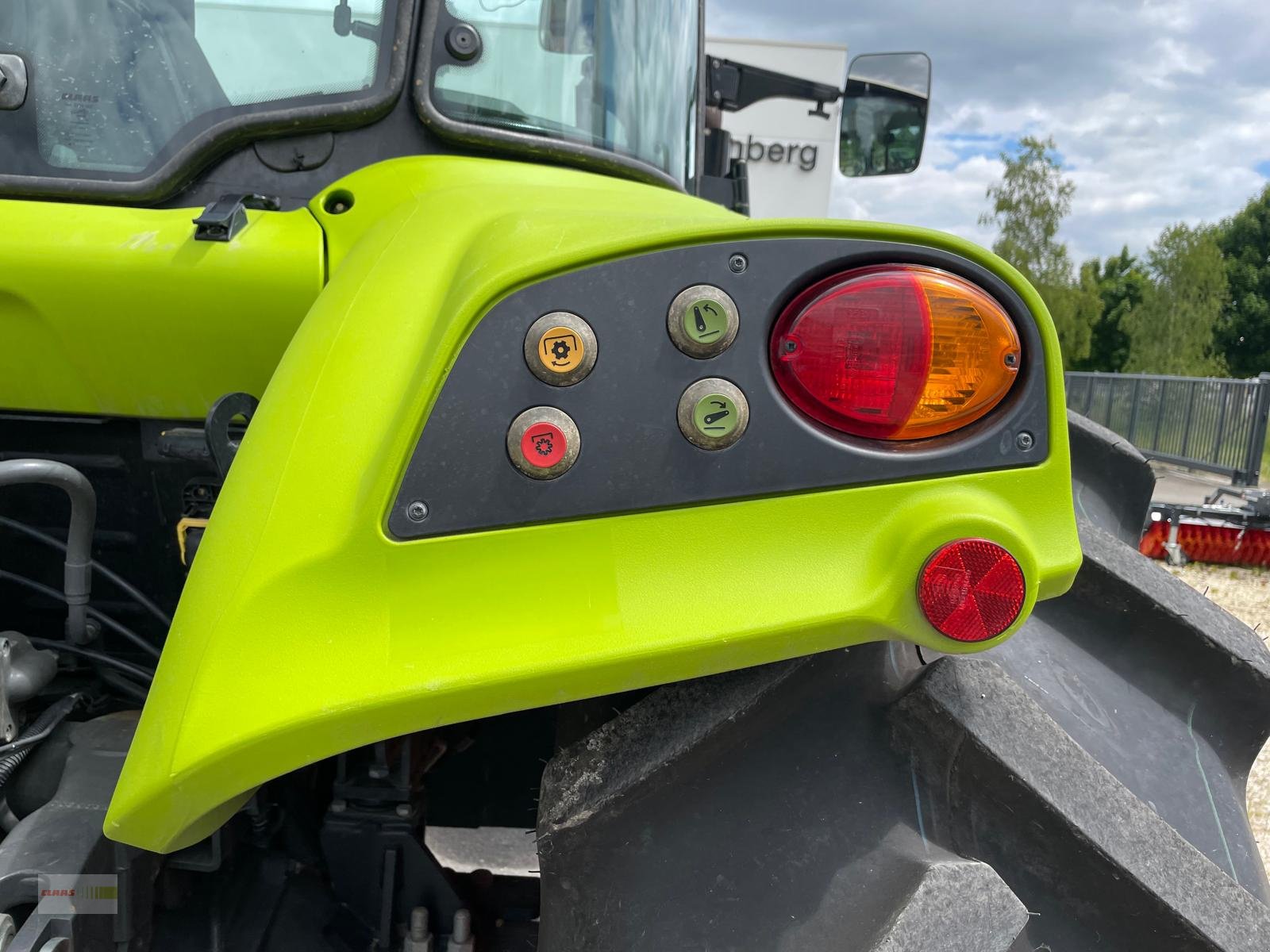 Traktor a típus CLAAS Arion 420 CIS  Versteigerung ab-auction, Gebrauchtmaschine ekkor: Langenau (Kép 15)