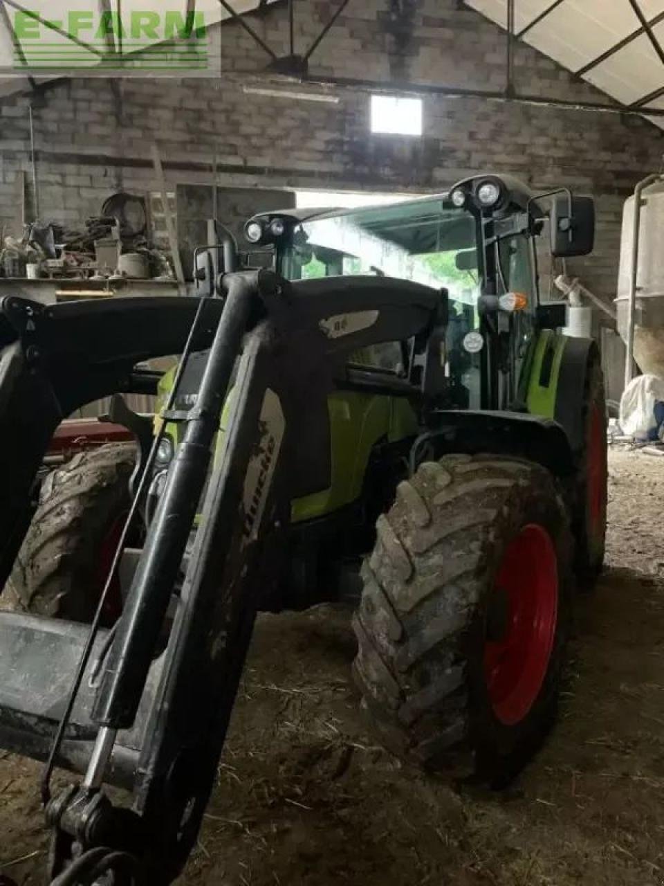 Traktor tipa CLAAS arion 420 cis, Gebrauchtmaschine u SAINTE-GENEVIÈVE-SUR-ARGENCE (Slika 2)