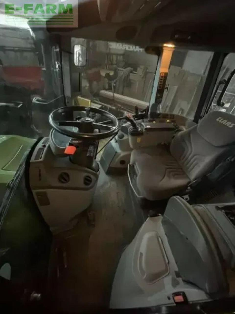 Traktor tipa CLAAS arion 420 cis, Gebrauchtmaschine u SAINTE-GENEVIÈVE-SUR-ARGENCE (Slika 4)