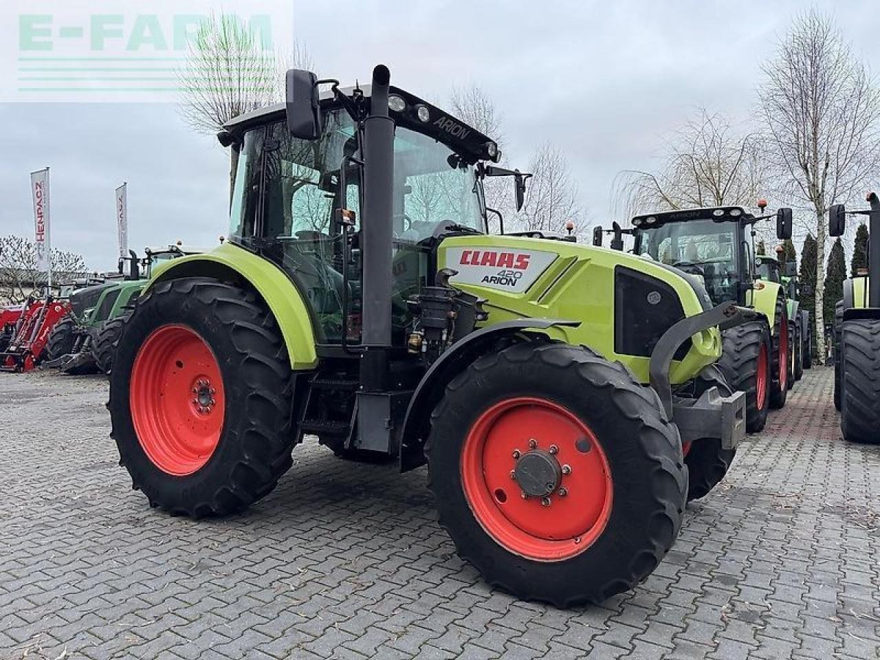 Traktor типа CLAAS arion 420 cis, Gebrauchtmaschine в DAMAS?AWEK (Фотография 4)