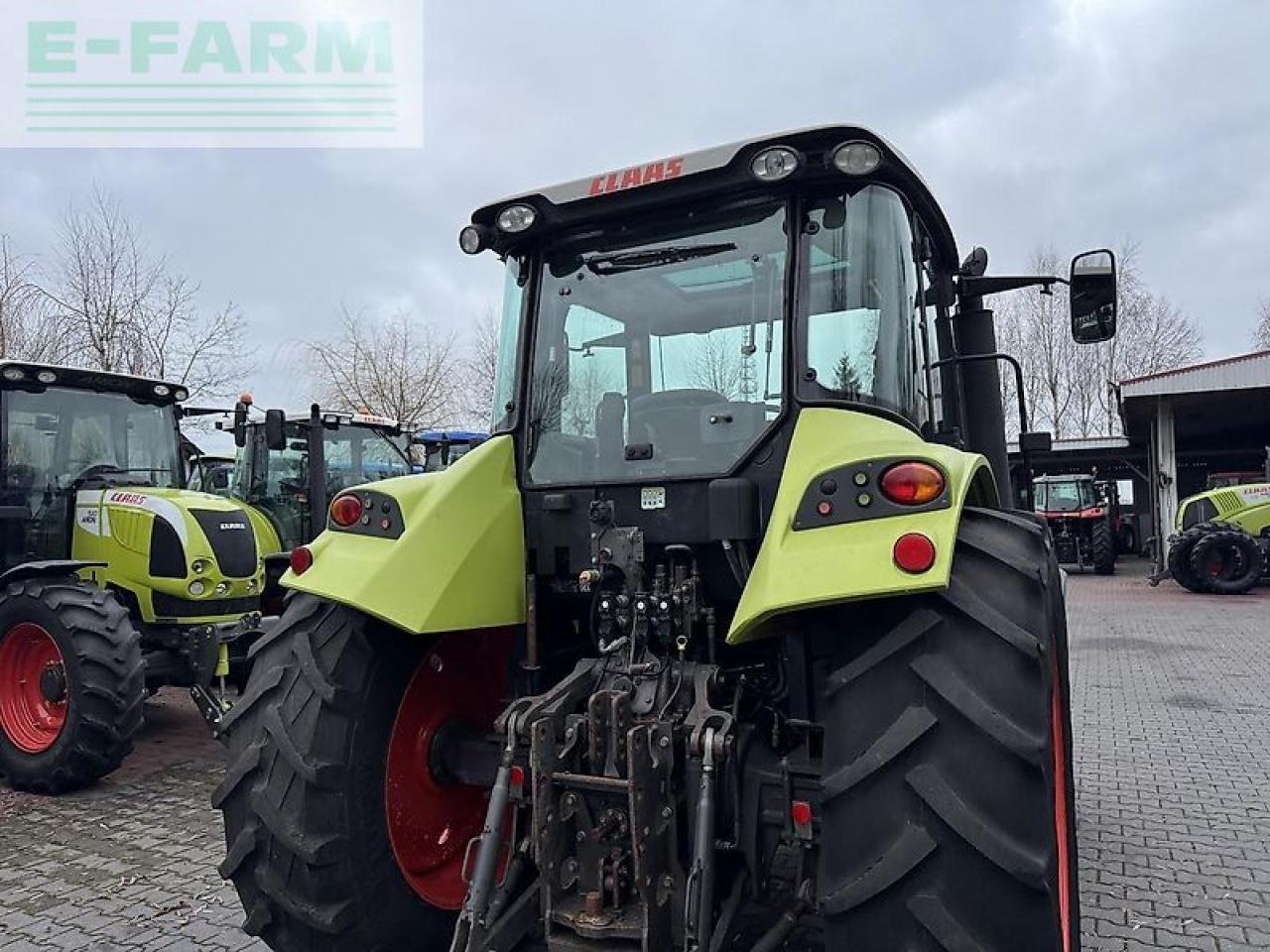 Traktor des Typs CLAAS arion 420 cis, Gebrauchtmaschine in DAMAS?AWEK (Bild 21)