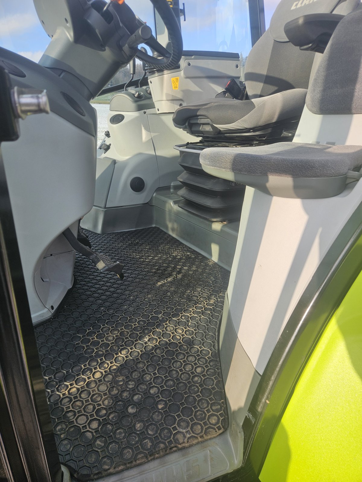 Traktor vrste CLAAS Arion 420 CIS, Gebrauchtmaschine v Breitenthal (Slika 14)