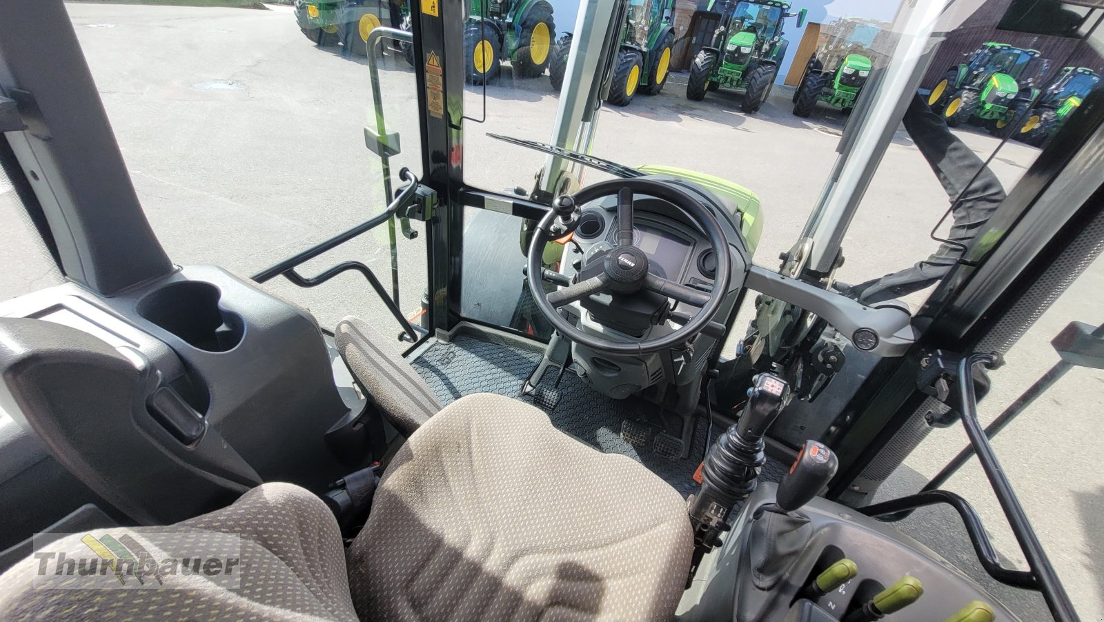 Traktor типа CLAAS Arion 420 CIS, Gebrauchtmaschine в Bodenmais (Фотография 8)