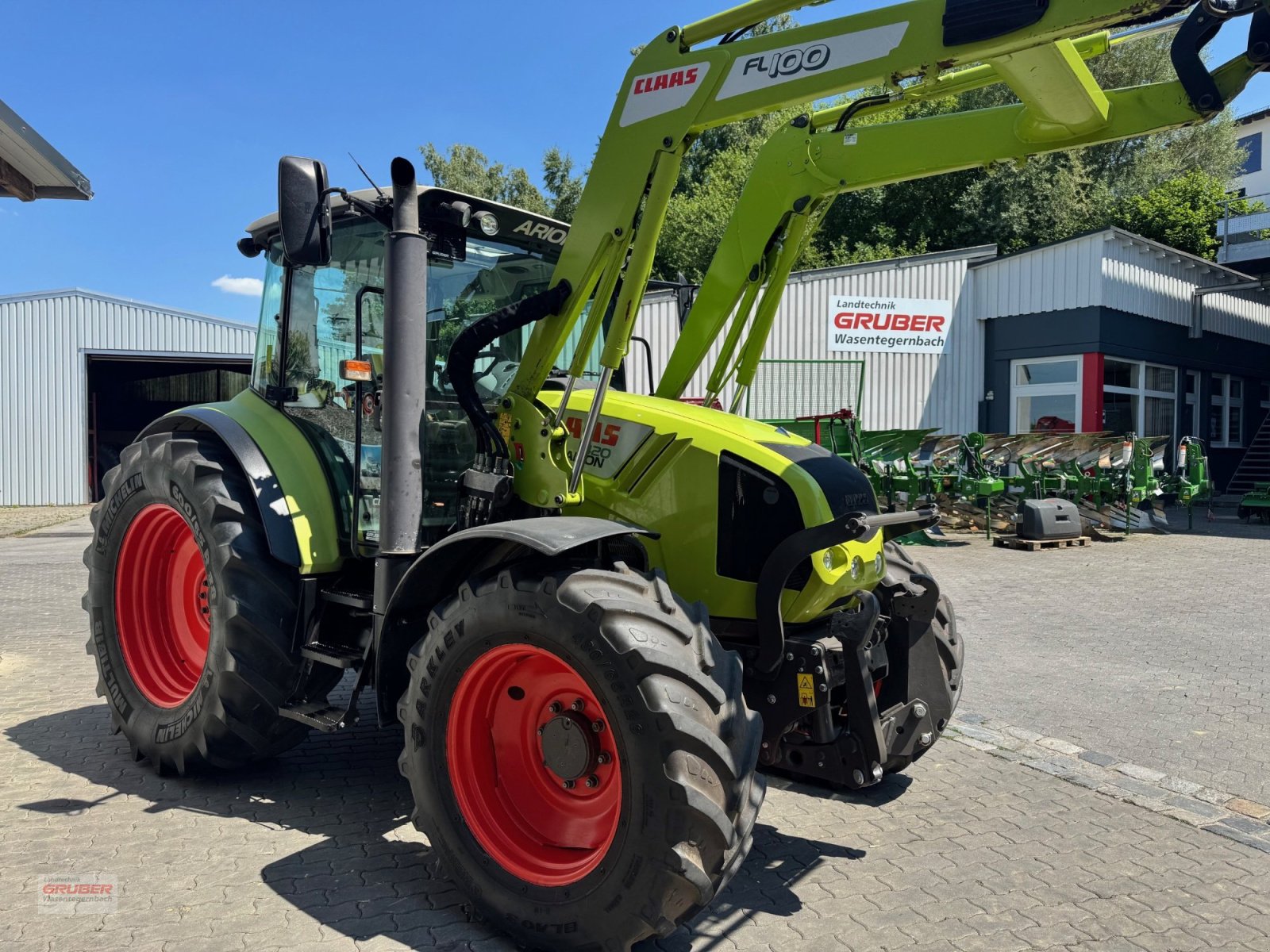 Traktor типа CLAAS Arion 420 CIS, Gebrauchtmaschine в Dorfen (Фотография 3)