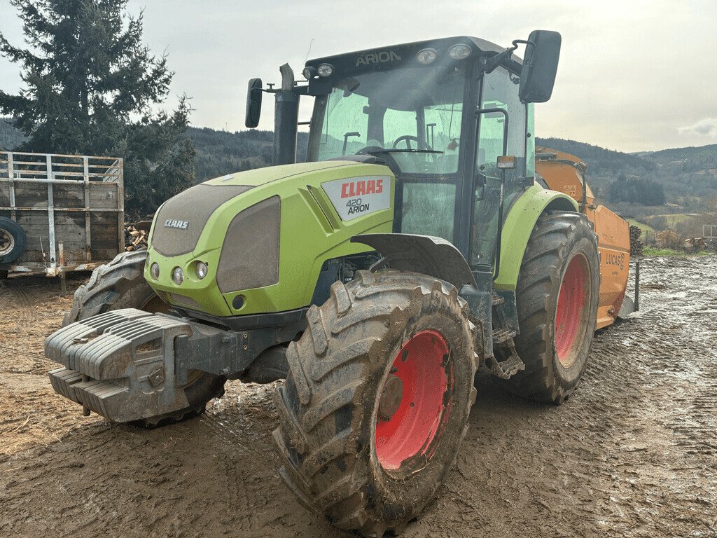 Traktor of the type CLAAS ARION 420 CIS, Gebrauchtmaschine in Feurs (Picture 2)