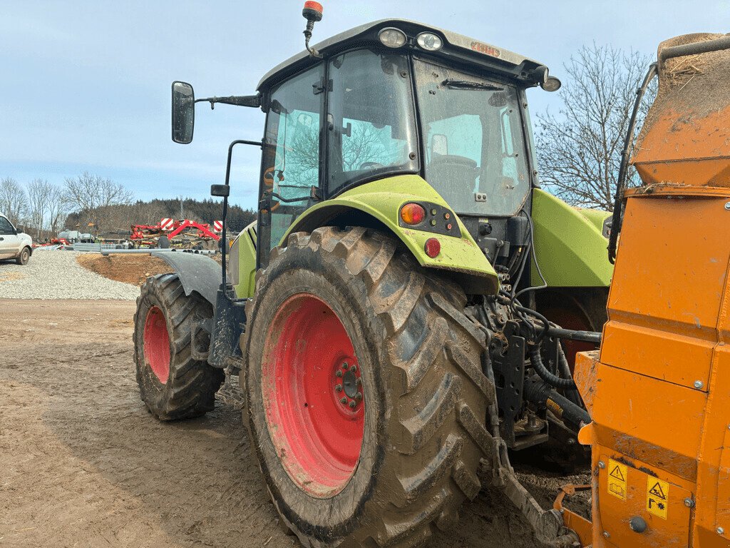 Traktor of the type CLAAS ARION 420 CIS, Gebrauchtmaschine in Feurs (Picture 3)