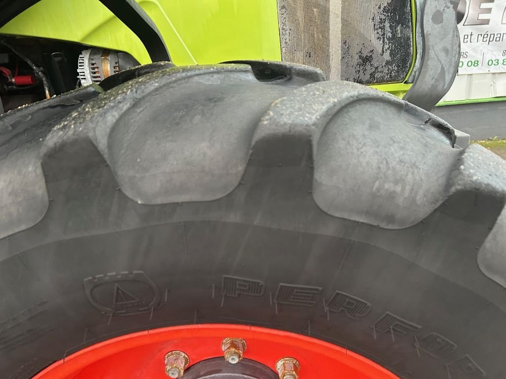 Traktor типа CLAAS ARION 420 CIS, Gebrauchtmaschine в CERISIERS (Фотография 9)