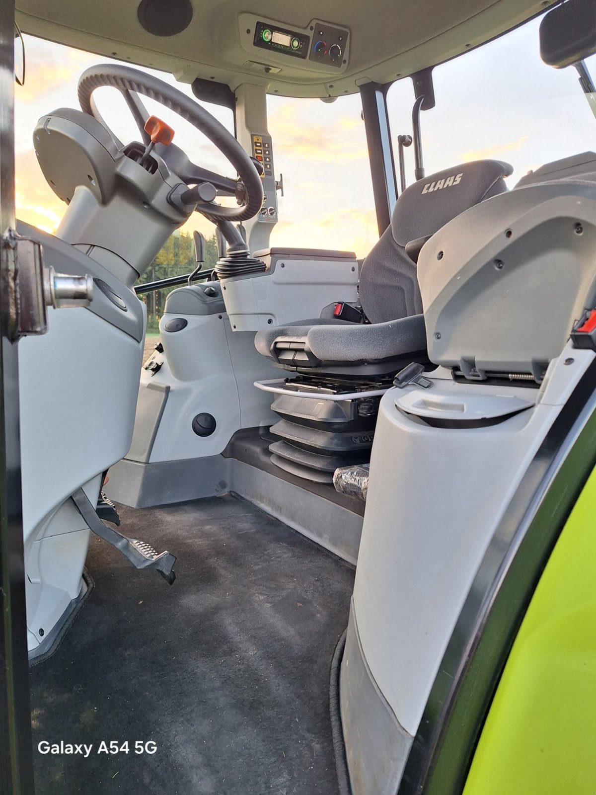 Traktor typu CLAAS Arion 420 CIS, Gebrauchtmaschine v Thalmässing (Obrázek 9)