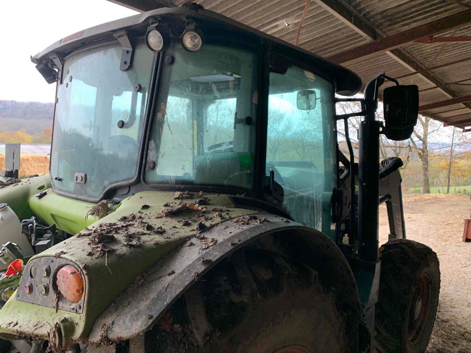 Traktor typu CLAAS ARION 420 CLASSIC TB, Gebrauchtmaschine v ORLEIX (Obrázok 5)